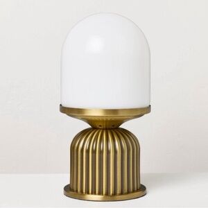 Elegant White and Gold Table Lamp
